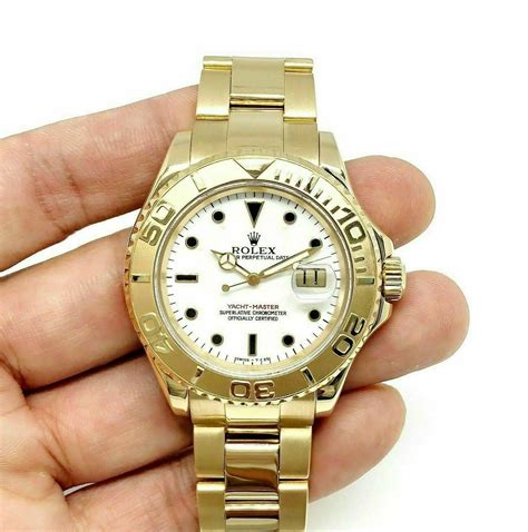 Rolex yachtmaster 40 yellow gold